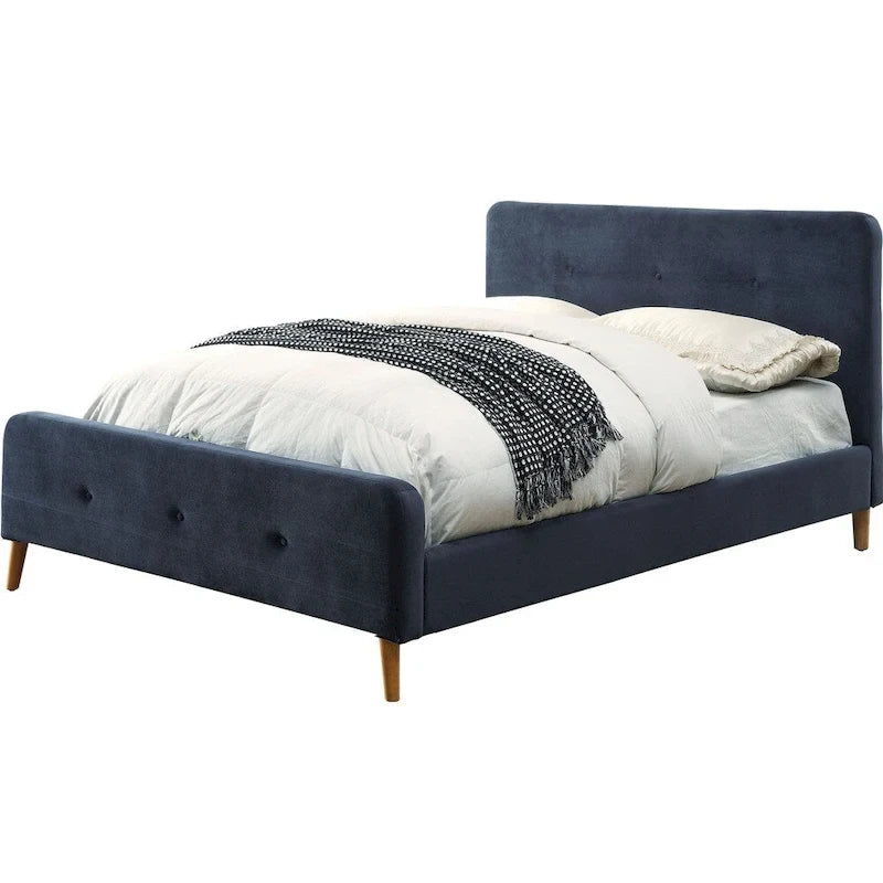 Letto moderno queen-size con base a piattaforma e testiera trapuntata in flanella