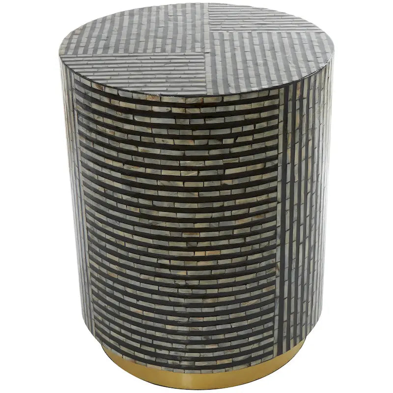 Table d’appoint en coquillage nacré avec base dorée et motif géométrique
