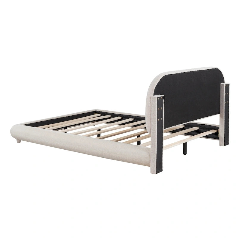 Gestoffeerd platformbed voor een tweepersoonsbed van teddyfleece met dikke stof, stevig frame en stijlvol gebogen ontwerp, beige