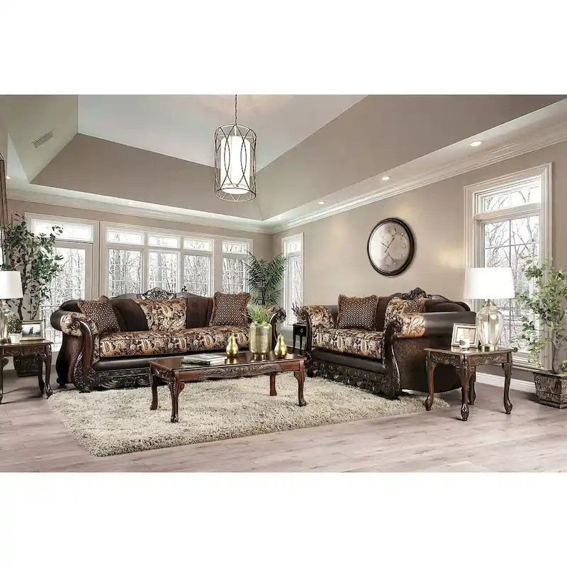 Traditionelles braunes Chenille-Sofa mit Holzverzierung und kunstvollen Details